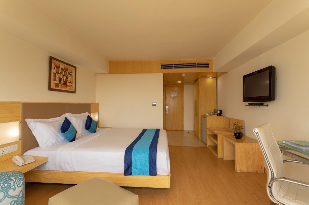Hotel Mint Park Maple Amritsar Exterior foto